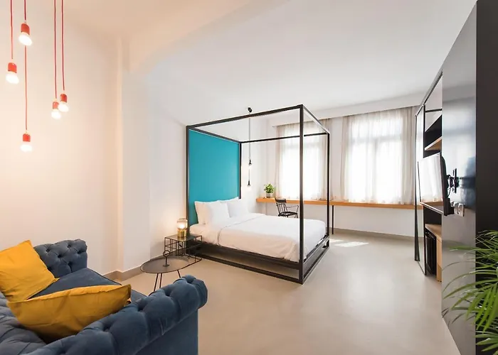 Monk Monastiraki Suites